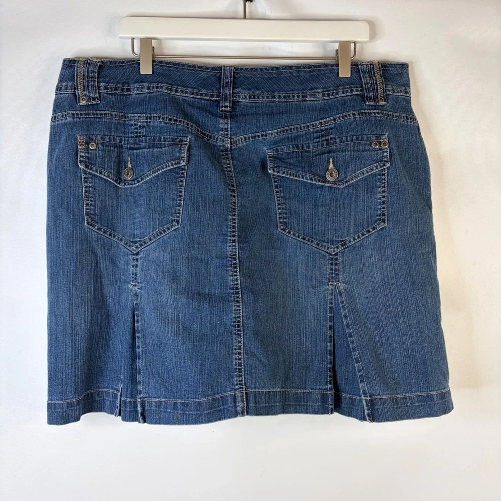 Gloria Vanderbilt Skort Women 18W Blue Embroidered Hem Denim Skirt Shorts